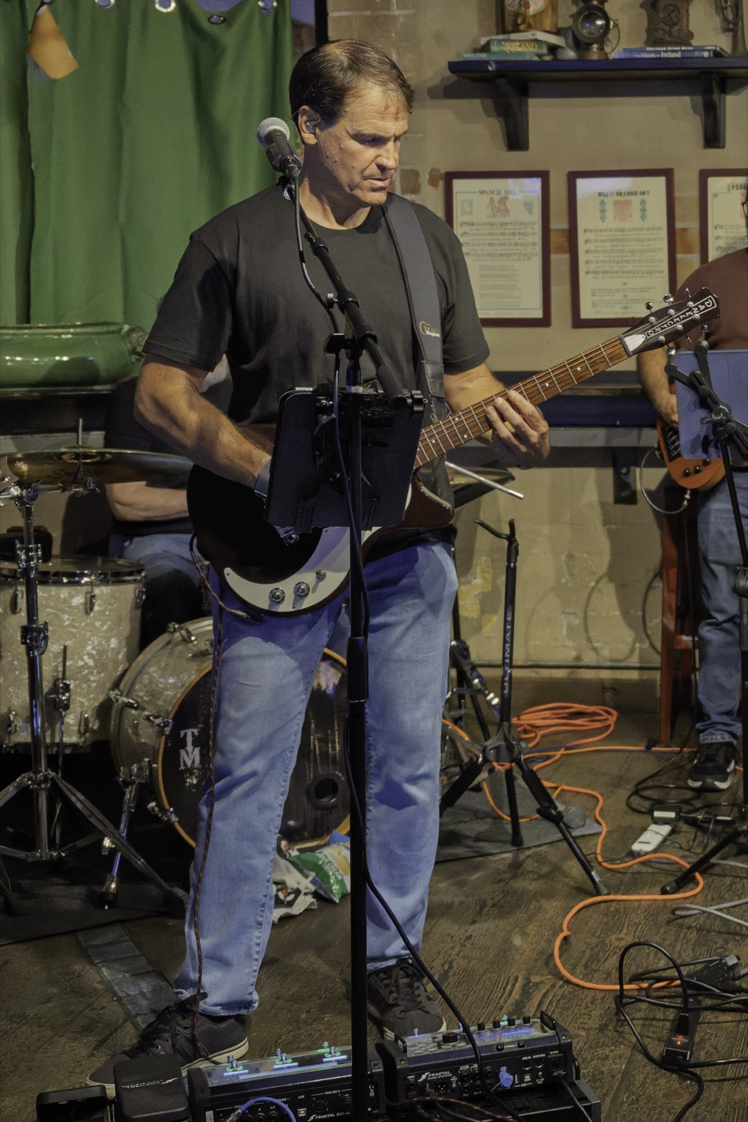 Hall Pass vocalist belting out a song live