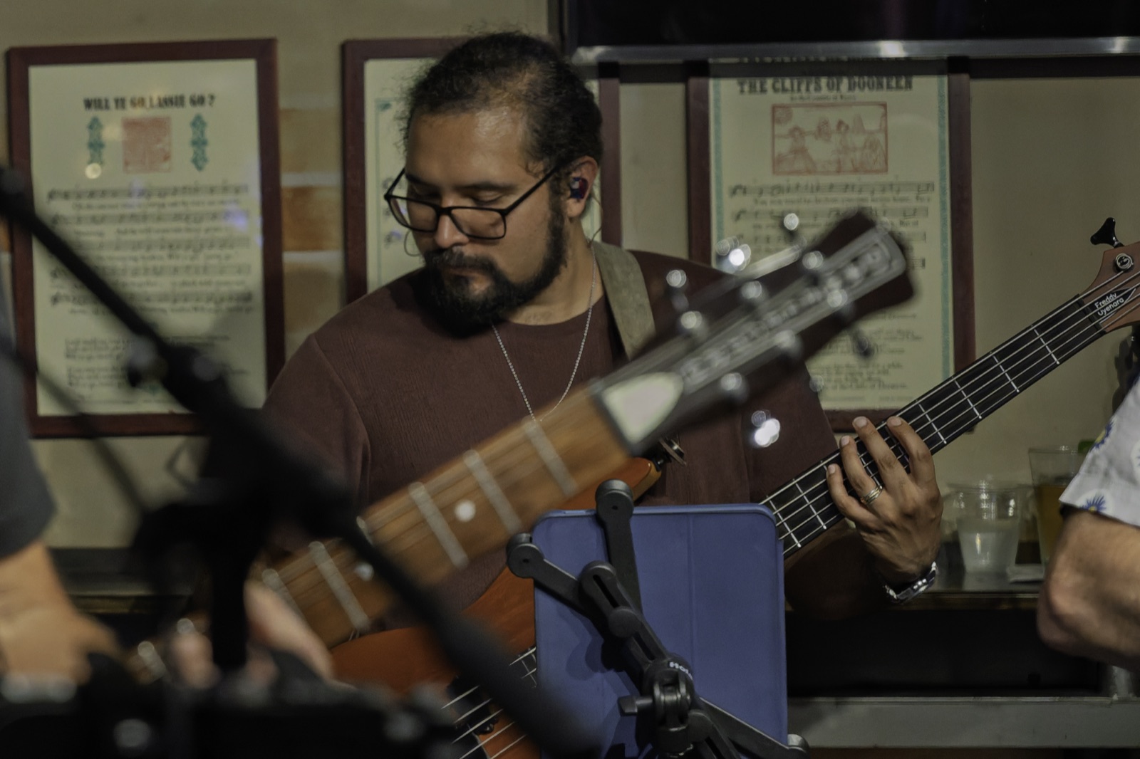 Hall Pass band live at Muldoon's Irish Pub