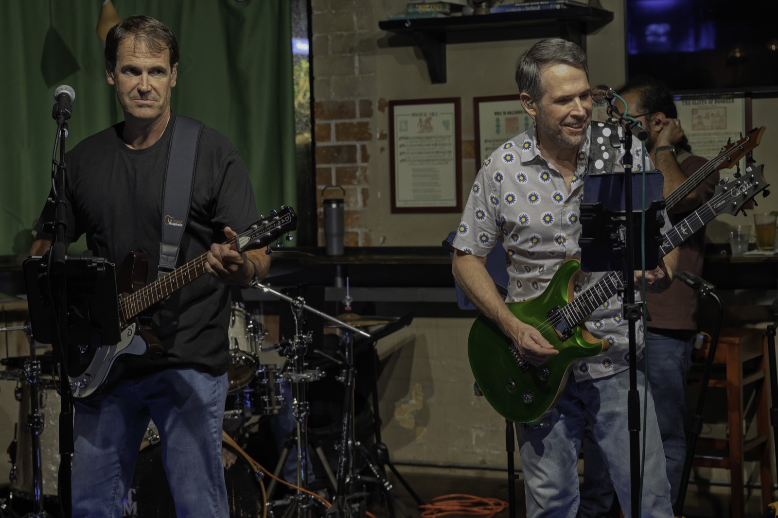 Hall Pass playing a packed Muldoon's