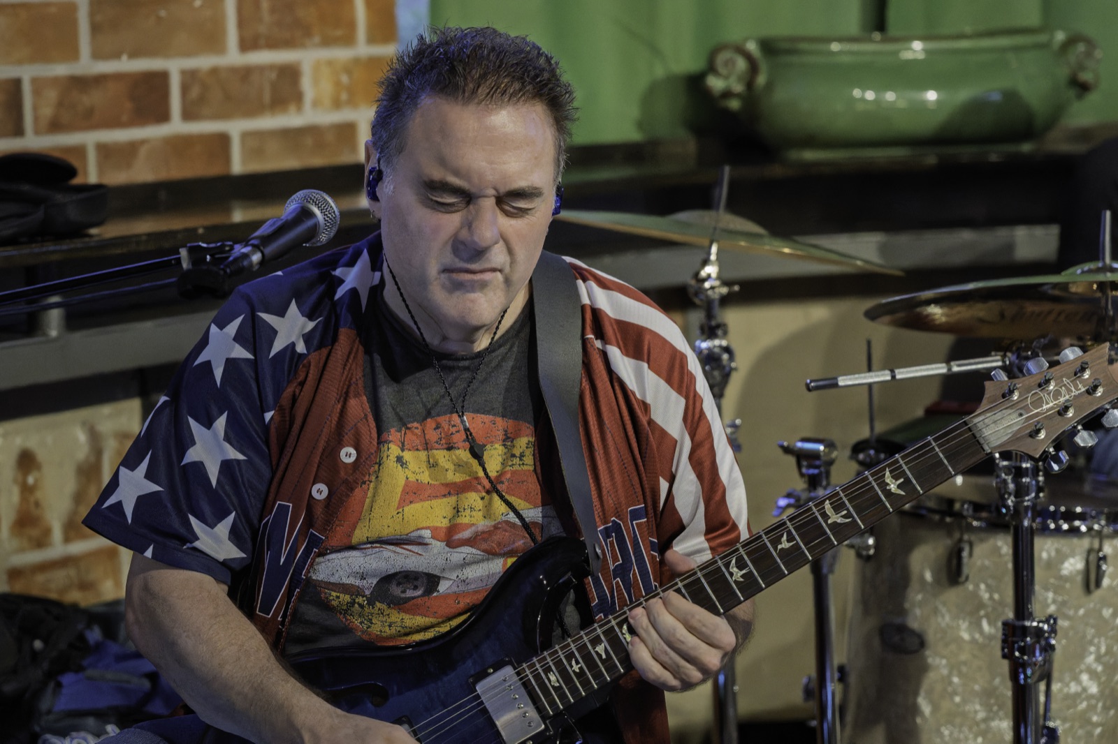 Hall Pass live at Muldoon's, May 30 show